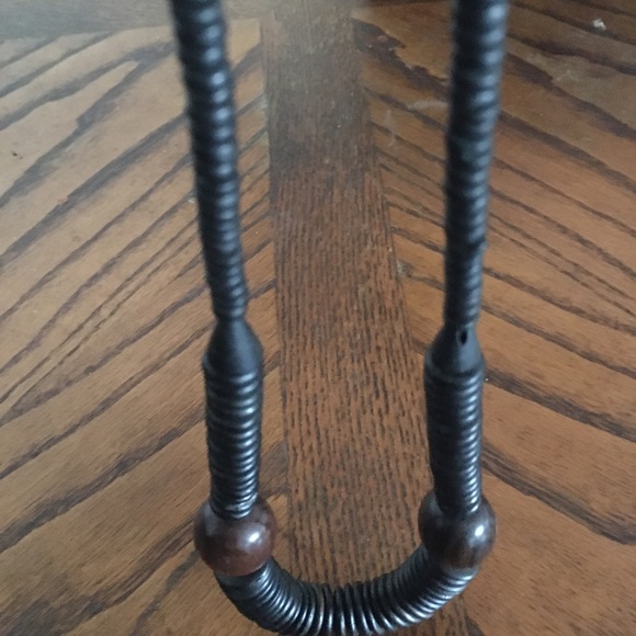 Wooden chunky large boho unique brown and black beaded vintage necklace - Picture 4 of 6